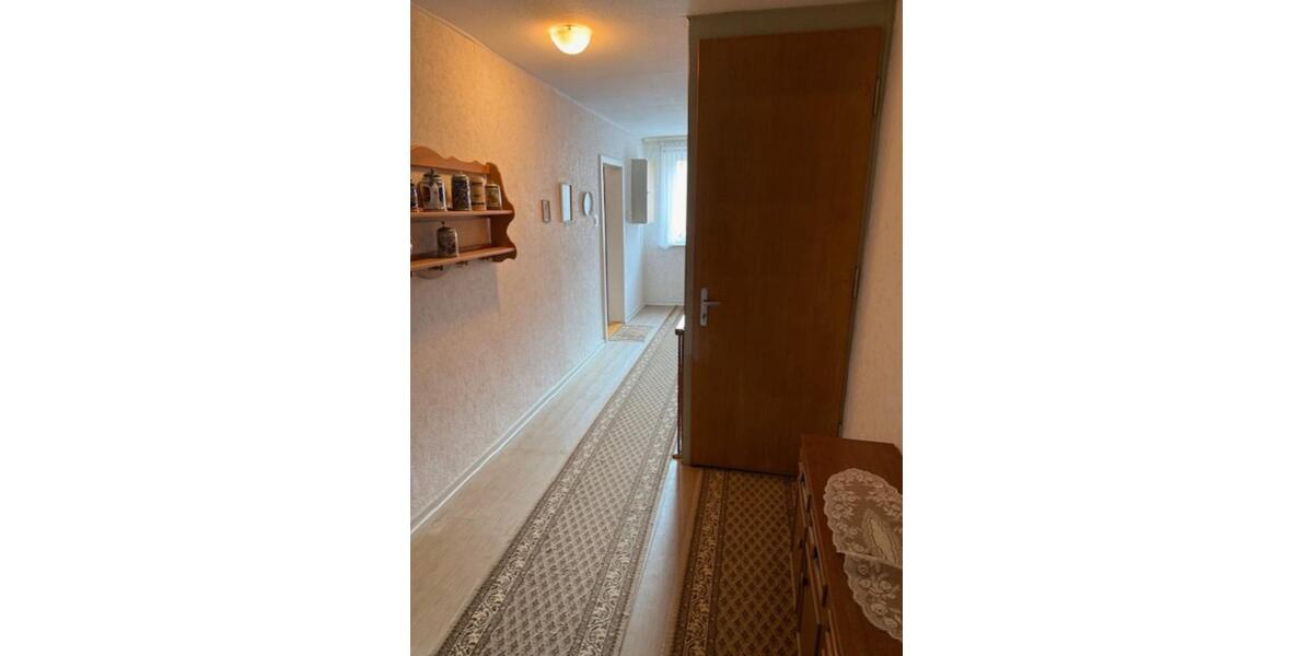 Etagenwohnung Gieboldehausen - 5.5 Zimmer, 245 m&sup2;, 1.250&euro; | Angebot:24442413