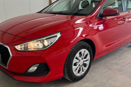 Hyundai i30 51.300 km 12.990 &euro; Ebergötzen 37136