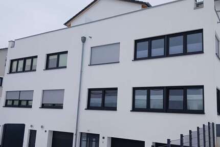 Wohnung Bovenden - 3 Zimmer, 82 m&sup2;, 1.150&euro; | Angebot:24755922