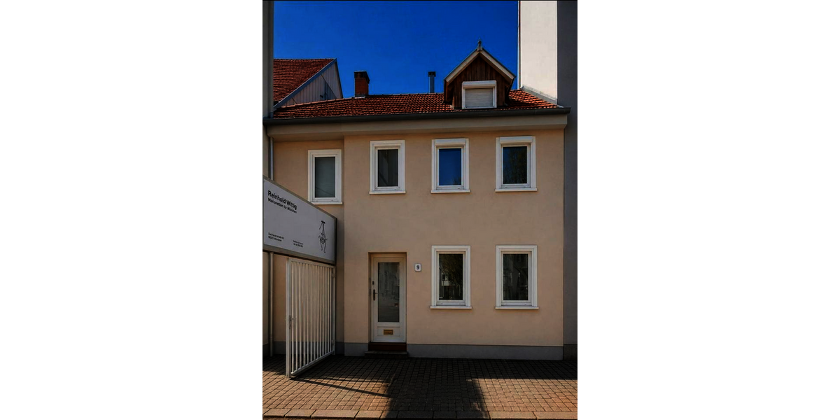 Reihenhaus Göttingen Oststadt - 5 Zimmer, 110 m&sup2;, 299.000&euro; | Angebot:26827523