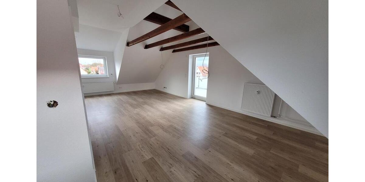 Dachgeschoßwohnung Rosdorf - 2 Zimmer, 75 m&sup2;, 890&euro; | Angebot:25613476