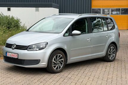 VW Touran 260.269 km 8.318 &euro; Göttingen 37079