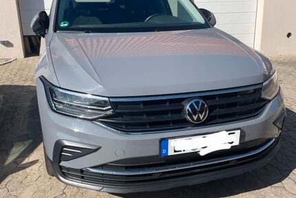 VW Tiguan 63.830 km 25.500 &euro; Moringen 37186