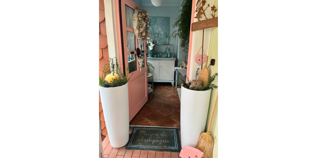 Einfamilienhaus Hardegsen - 12 Zimmer, 350 m&sup2;, 349.000&euro; | Angebot:25756950