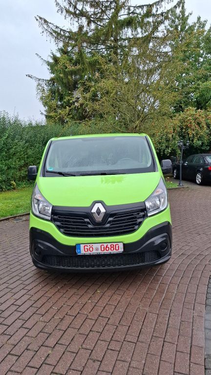 Renault Trafic 97.000 km 12.900 € Göttingen 37077