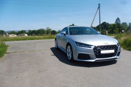 Audi TT 13.100 km 31.000 &euro; Hardegsen,nähe A7 37181