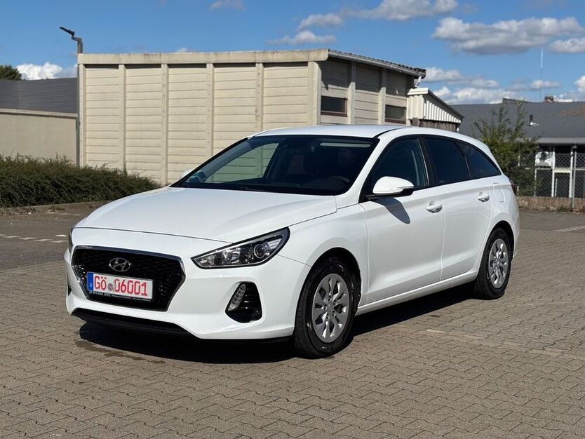 i30