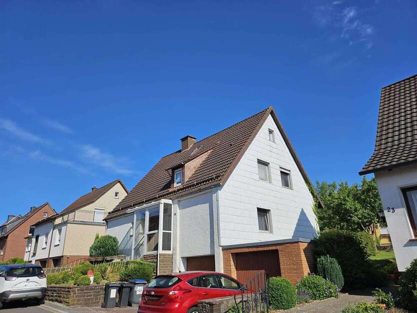 Haus zum Kaufen in Uslar 220.000 € 280 m² 6 zimmer