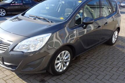 Opel Meriva 124.977 km 6.400 &euro; Göttingen 37081