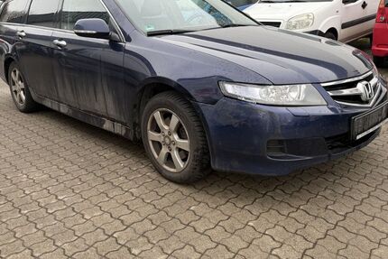 Honda Accord 307.430 km 790 &euro; Göttingen 37081