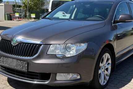 Skoda Superb 419.752 km 4.490 &euro; Göttingen 37081