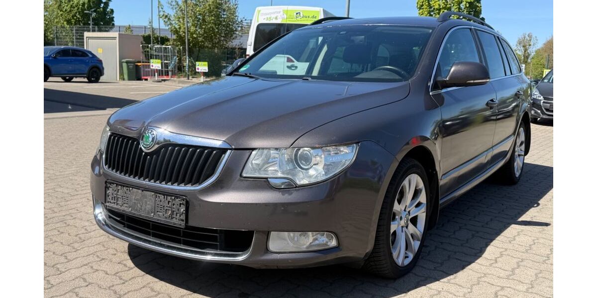 Skoda Superb 419.752 km 4.490 &euro; Göttingen 37081