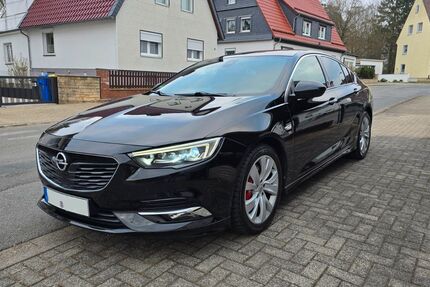 Opel Insignia 129.910 km 15.790 &euro; Northeim 37154
