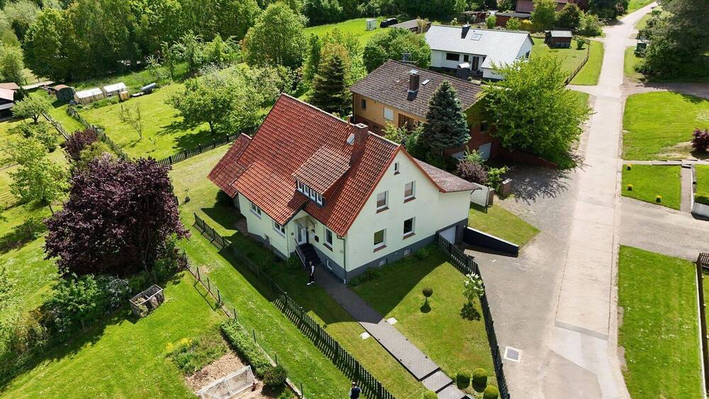 Mehrfamilienhaus, Wohnhaus Katlenburg-Lindau Suterode - 9 Zimmer, 209 m&sup2;, 249.000&euro; | Angebot:26744967