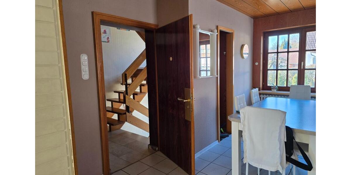 Hochparterre Neu-Eichenberg Eichenberg - 4 Zimmer, 112 m&sup2;, 1.075&euro; | Angebot:26134400