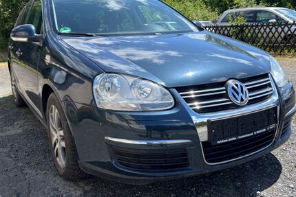 VW Golf 107.000 km 2.600 &euro; Göttingen 37081