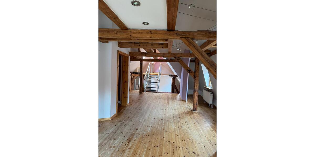 Dachgeschoßwohnung Duderstadt - 3 Zimmer, 130 m&sup2;, 750&euro; | Angebot:24102202