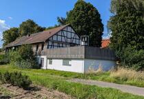 Charmantes dreistöckiges Reihenhaus in Lippoldsberg