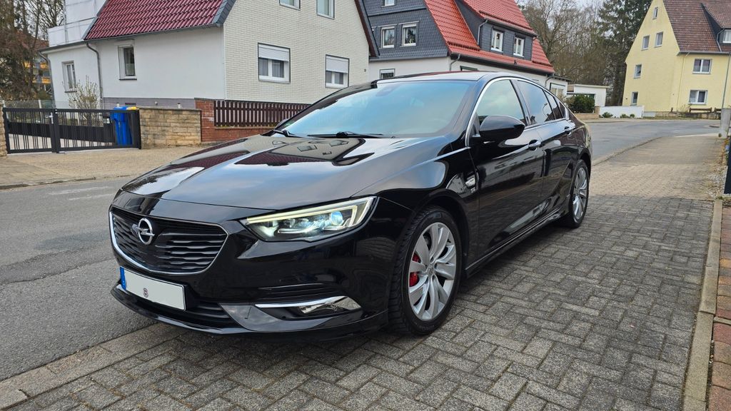 Opel Insignia 129.910 km 15.790 &euro; Northeim 37154
