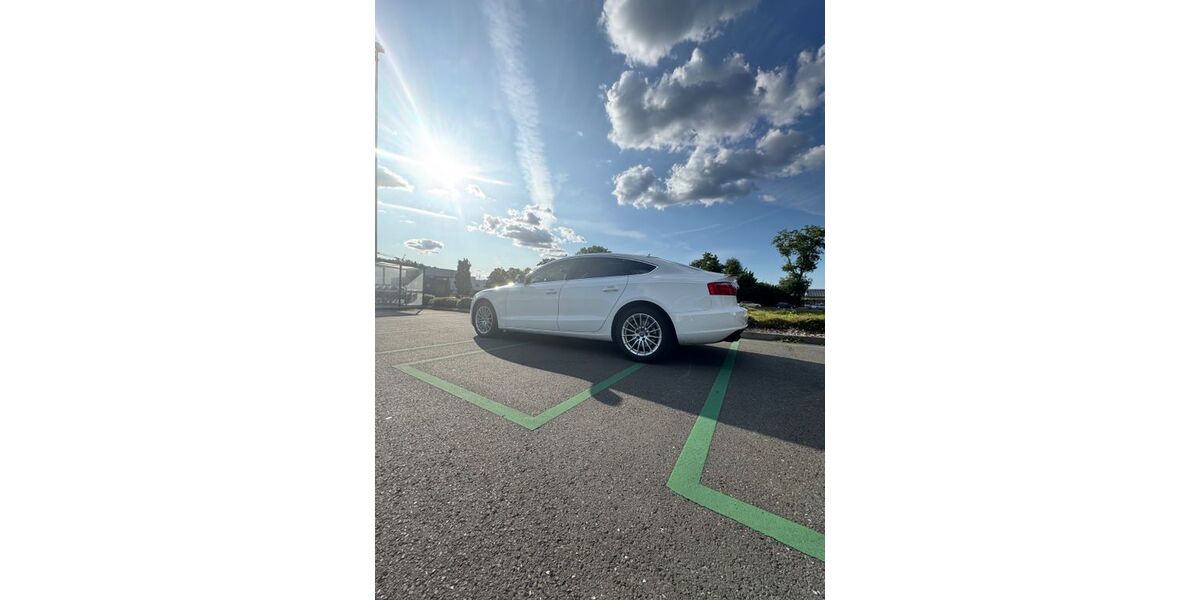 Audi A5 218.000 km 8.999 &euro; Göttingen 37085