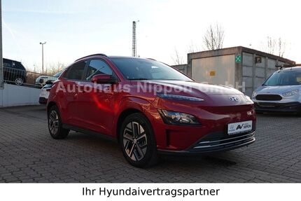 Hyundai KONA 16.790 km 24.450 € Göttingen 37077
