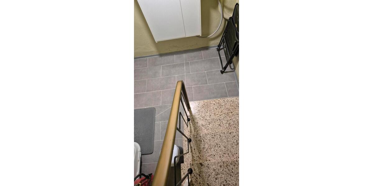 Mehrfamilienhaus, Wohnhaus Bovenden - 7.5 Zimmer, 172 m&sup2;, 330.000&euro; | Angebot:25722768