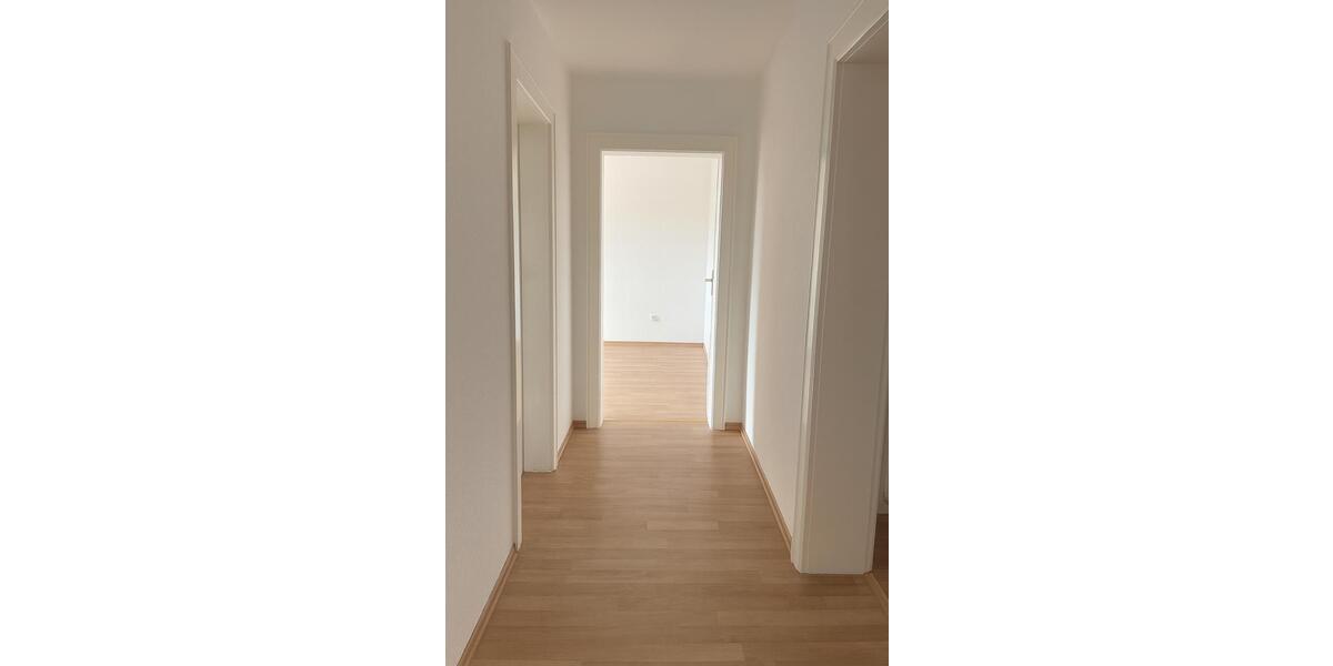 Etagenwohnung Uslar - 4 Zimmer, 97 m&sup2;, 500&euro; | Angebot:26083754