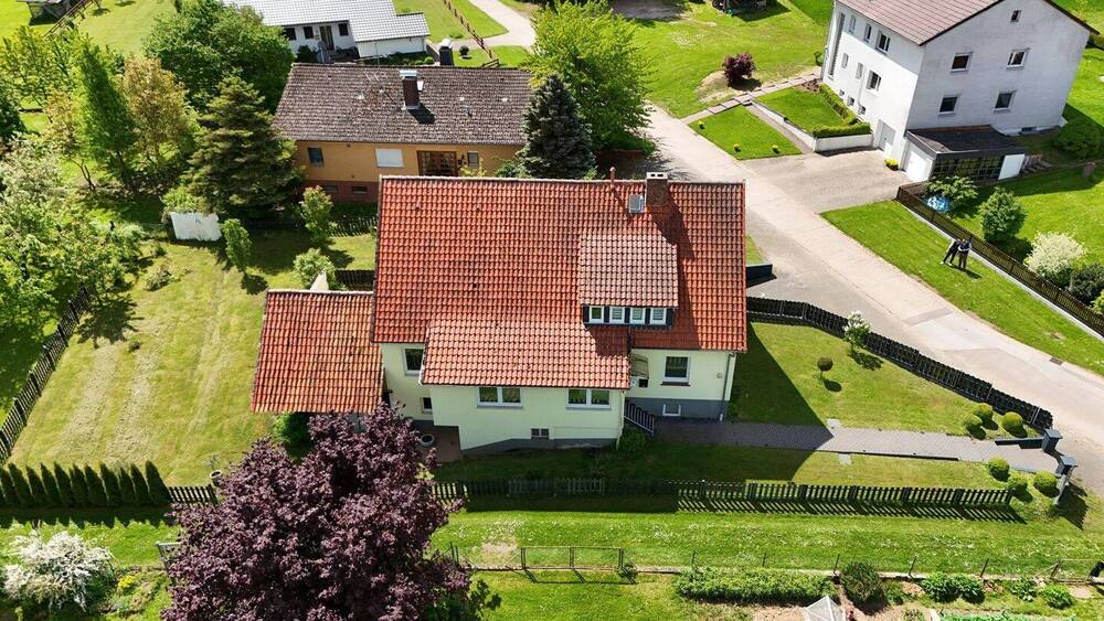 Mehrfamilienhaus, Wohnhaus Katlenburg-Lindau Suterode - 9 Zimmer, 209 m&sup2;, 249.000&euro; | Angebot:26744967