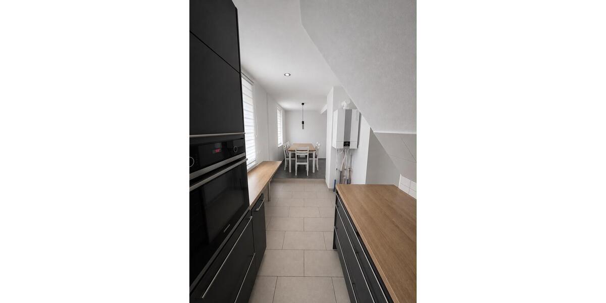 Einfamilienhaus Hardegsen - 6 Zimmer, 103 m&sup2;, 120.000&euro; | Angebot:26863451