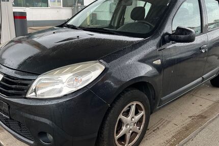Dacia Sandero 150.000 km 1.200 &euro; Rosdorf 37124