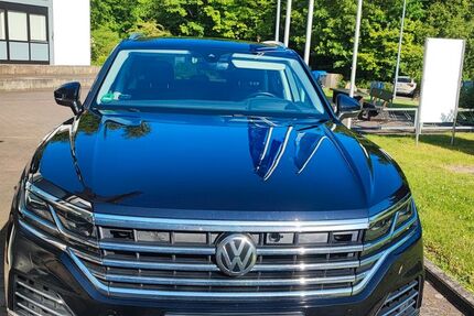 VW Touareg 218.000 km 26.500 &euro; Northeim 37154