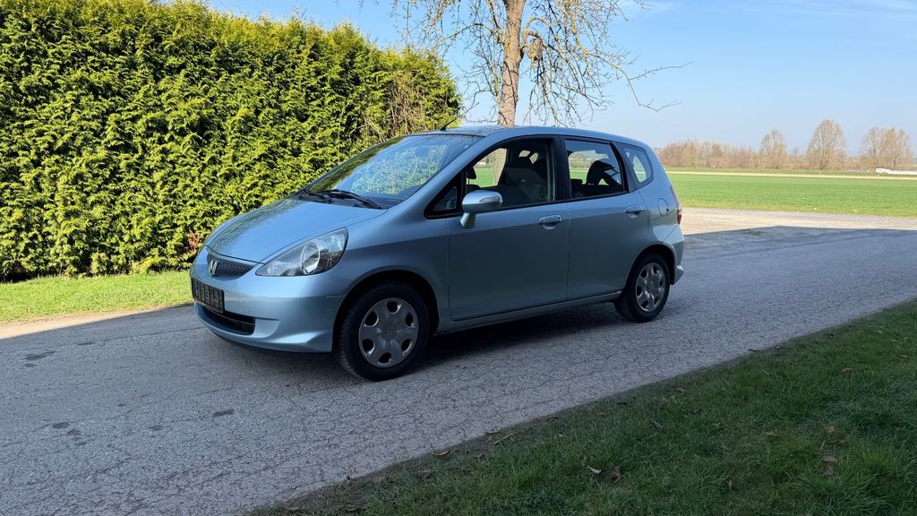 Honda Jazz 65.000 km 2.990 &euro; Bovenden 37120