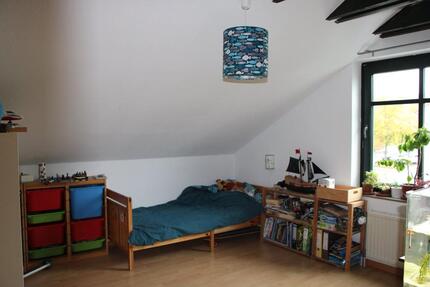 100qm Dachgeschoß-Wohnung in Göttingen-Weende