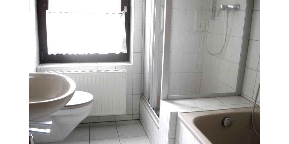 Erdgeschoßwohnung Northeim - 3 Zimmer, 85 m&sup2;, 510&euro; | Angebot:22911282