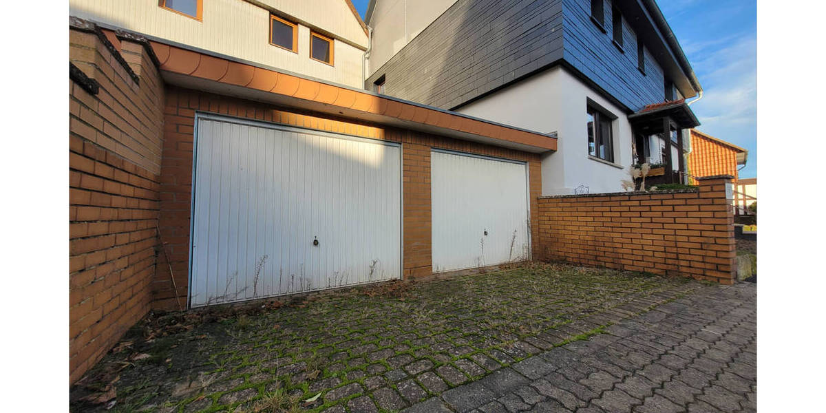 Mehrfamilienhaus, Wohnhaus Krebeck - 6 Zimmer, 176 m&sup2;, 39.000&euro; | Angebot:25696050