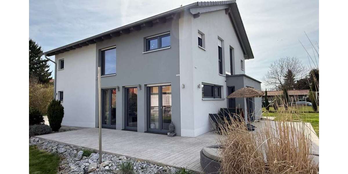 Einfamilienhaus Friedland - 5 Zimmer, 166 m&sup2;, 482.000&euro; | Angebot:26156312
