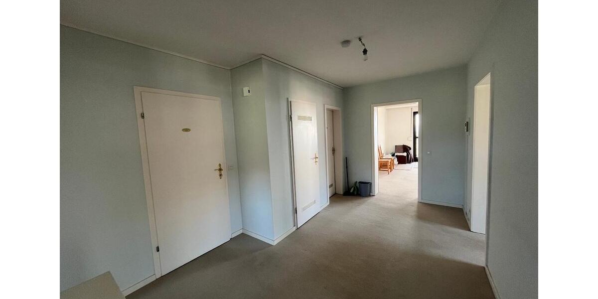 Etagenwohnung Göttingen Oststadt - 3 Zimmer, 97 m&sup2;, 280.000&euro; | Angebot:25273452