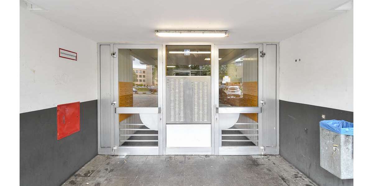 Etagenwohnung Göttingen Oststadt - 4 Zimmer, 79 m&sup2;, 79.000&euro; | Angebot:26913876