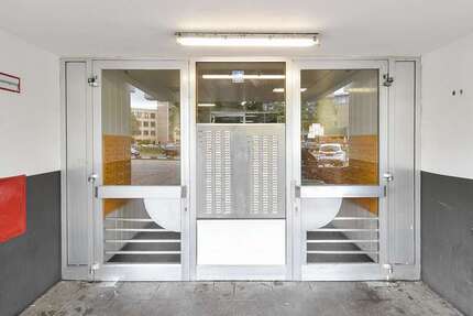 Wohnung Göttingen Oststadt - 4 Zimmer, 79 m&sup2;, 79.000&euro; | Angebot:26913876
