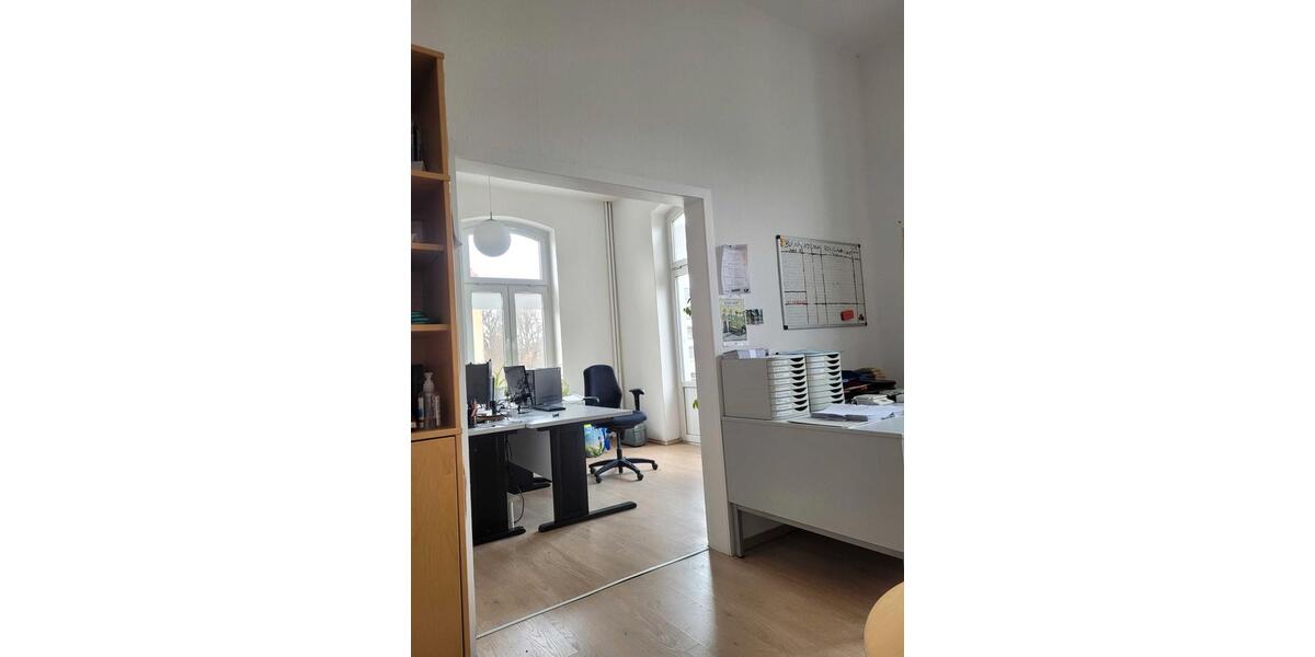 Moderne und sanierte Büroetage zu vermieten zimmer