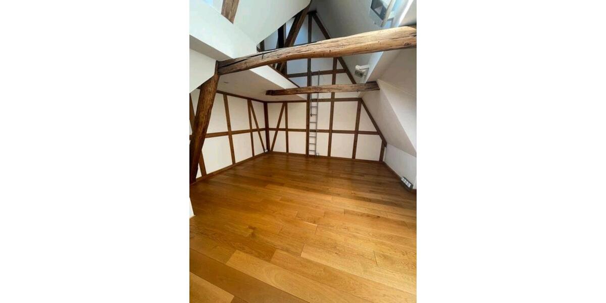 Einzigartiges Haus unter Baudenkmal am Nikolaikirchhof MIETEN 3 zimmer