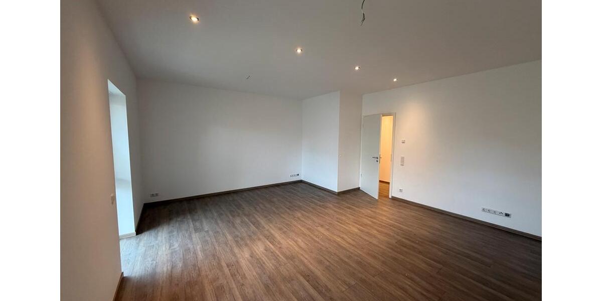 sanierte helle 4 Zimmer Wohnung 4 zimmer