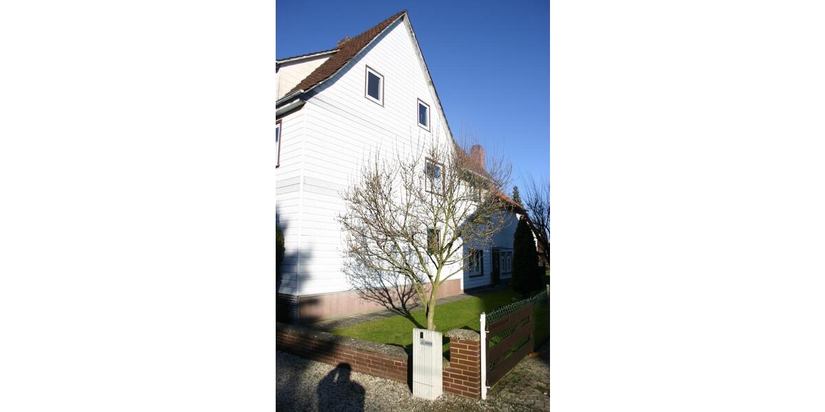 Mehrfamilienhaus, Wohnhaus Hattorf am Harz - 10 Zimmer, 300 m&sup2;, 389.000&euro; | Angebot:24378000