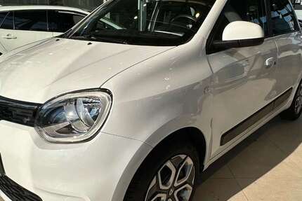 Renault Twingo 44.200 km 7.990 &euro; Göttingen 37079