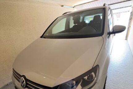 VW Touran 176.500 km 5.200 € Hann. Münden 34346