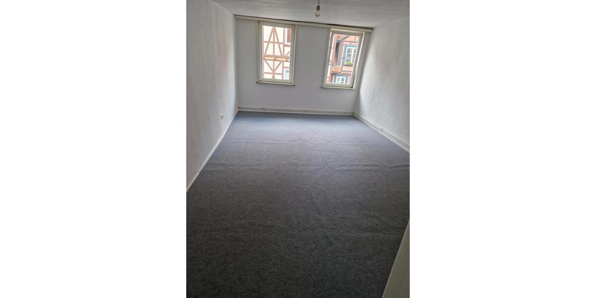 Etagenwohnung Hann. Münden - 7 Zimmer, 190 m&sup2;, 1.500&euro; | Angebot:25722192