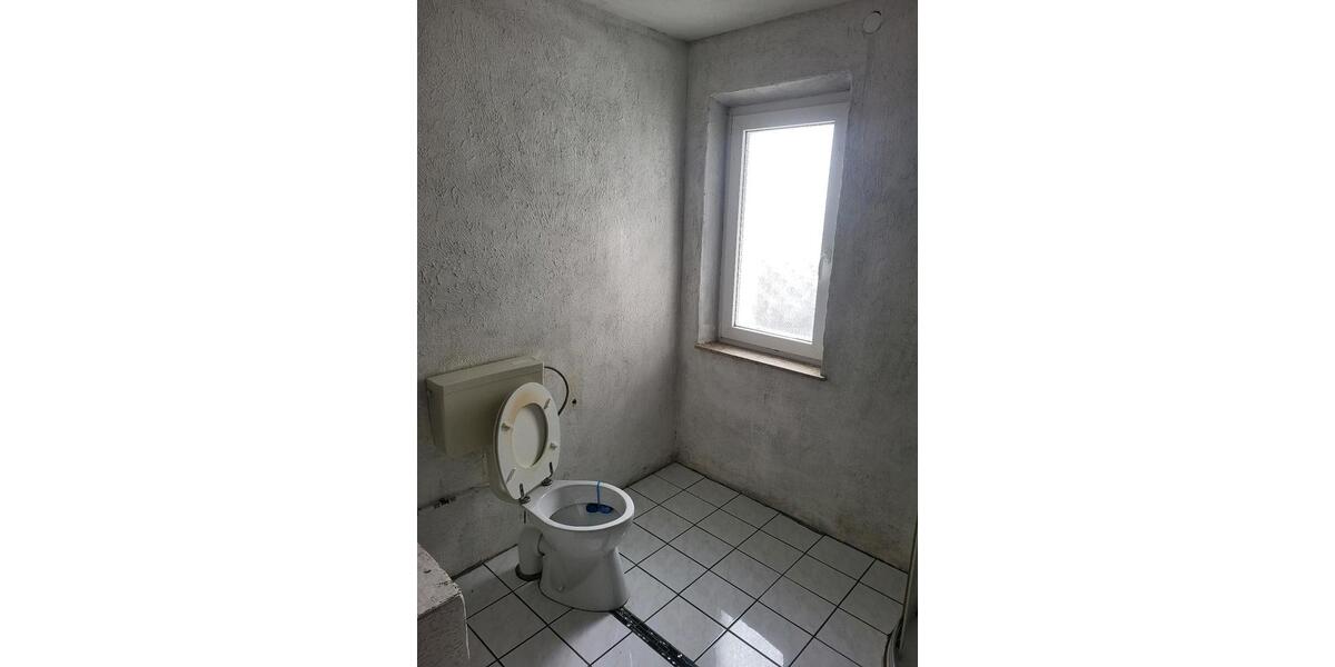 Doppelhaushälfte Witzenhausen Hundelshausen - 6 Zimmer, 130 m&sup2;, 120.000&euro; | Angebot:26036484