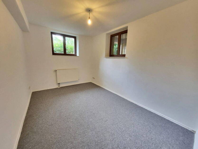 OSTVIERTEL, Bestlage! Uni-nah! 2-Zimmer-Studenten-Single-App. HFW Sout. links