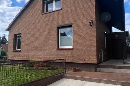 Haus Rosdorf - 4 Zimmer, 132 m&sup2;, 289.000&euro; | Angebot:26549489