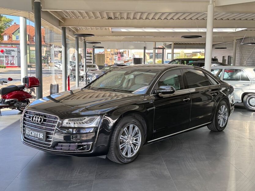 Audi A8 57.833 km 139.950 € Einbeck 37574
